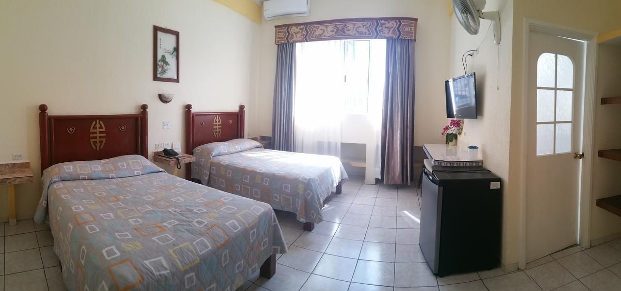 Hotel Pekin Ла Пас Екстериор снимка